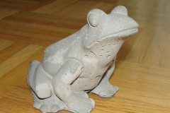 Beton-Frosch-gross