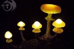Pilzlicht-XL-Bernstein-01