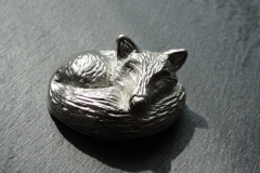 Zinn-Fuchs-schlafend