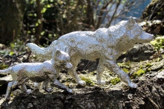 Zinn-Woelfin-mit-Welpe-03
